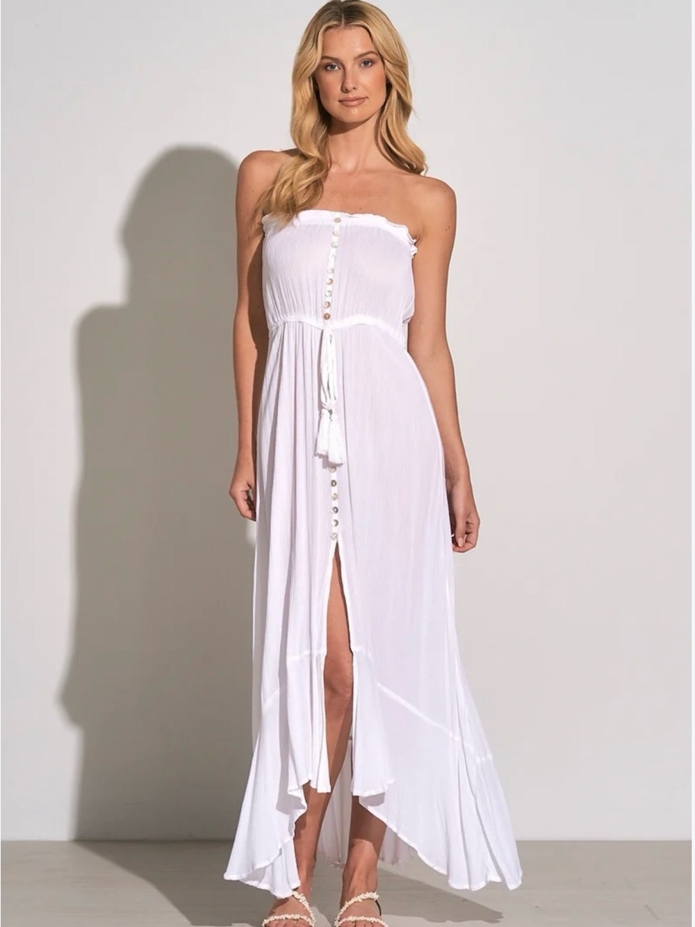 NWOT Elan Strapless White Button-Front Maxi Dress with boho tassel size medium
